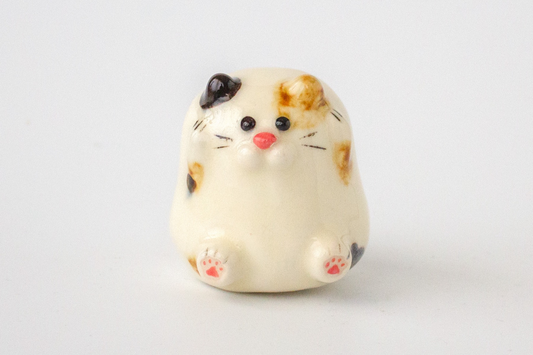 ねこの花器とラベンダー